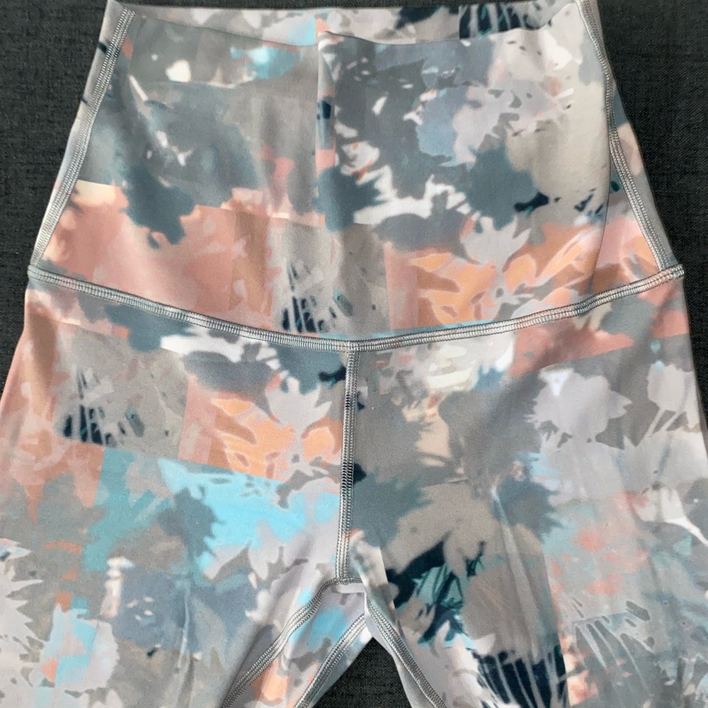 Lululemon Align High Rise 28”